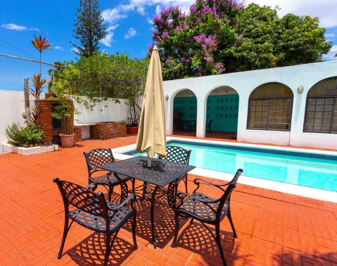 קינגסטון 2 Bedroom On Private Estate מראה חיצוני תמונה
