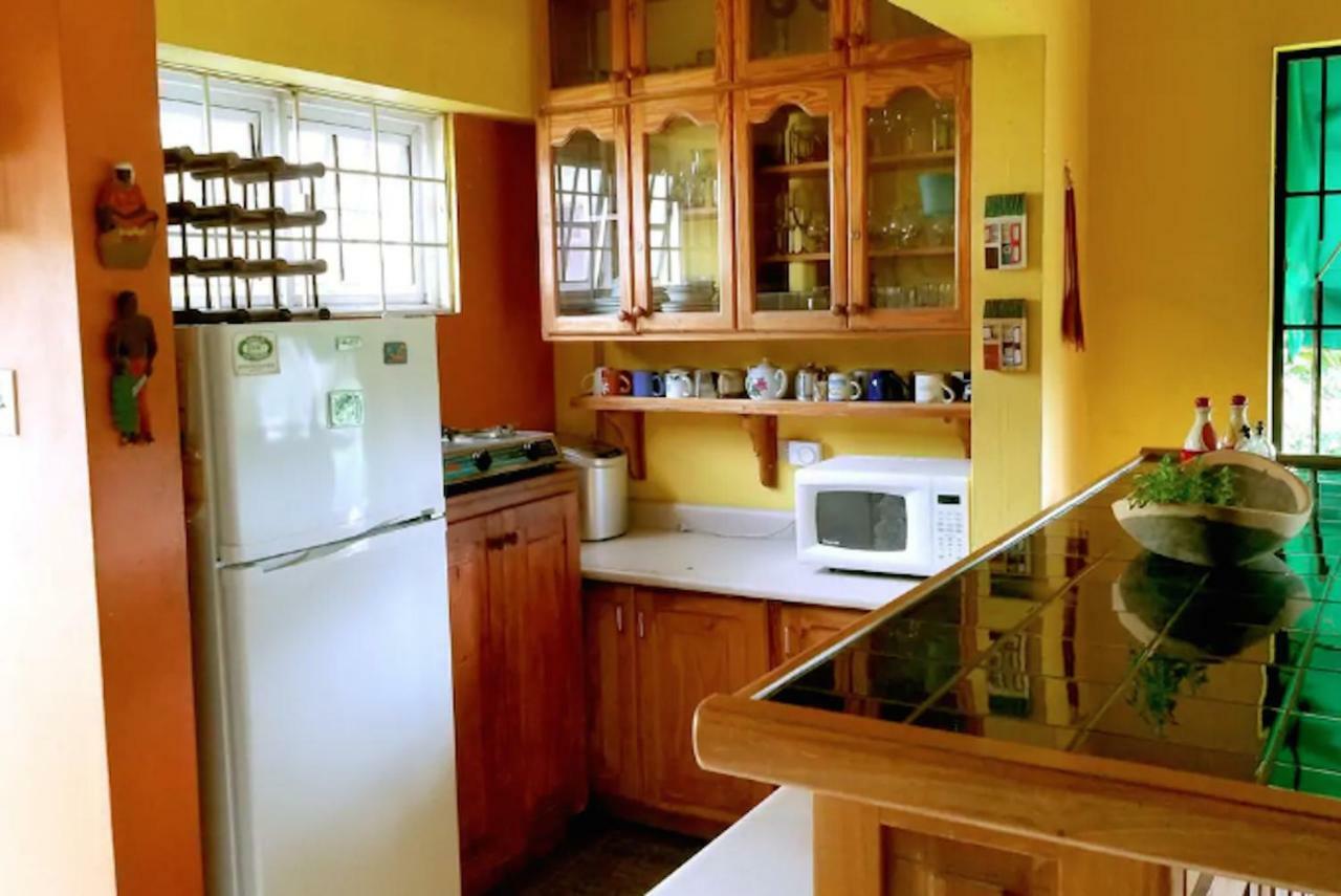 קינגסטון 2 Bedroom On Private Estate מראה חיצוני תמונה